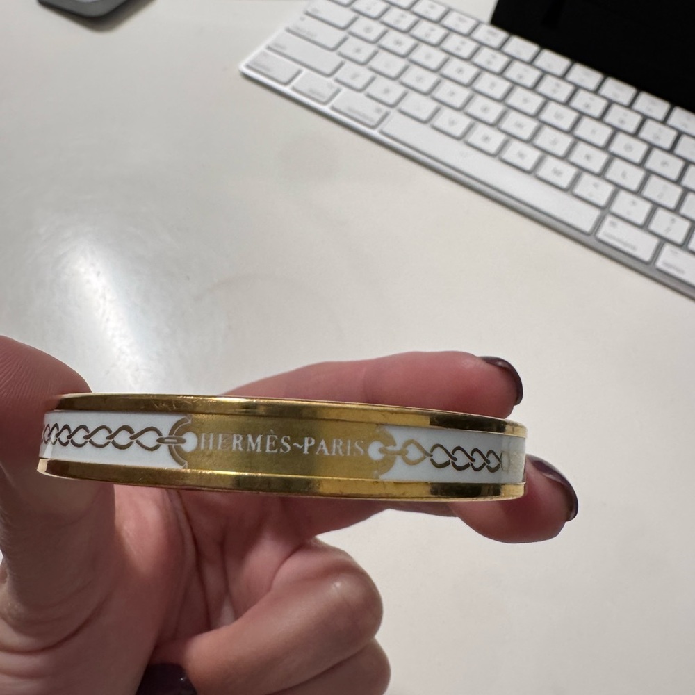 Hermès Chaîne d’Ancre Enamel Bangle.